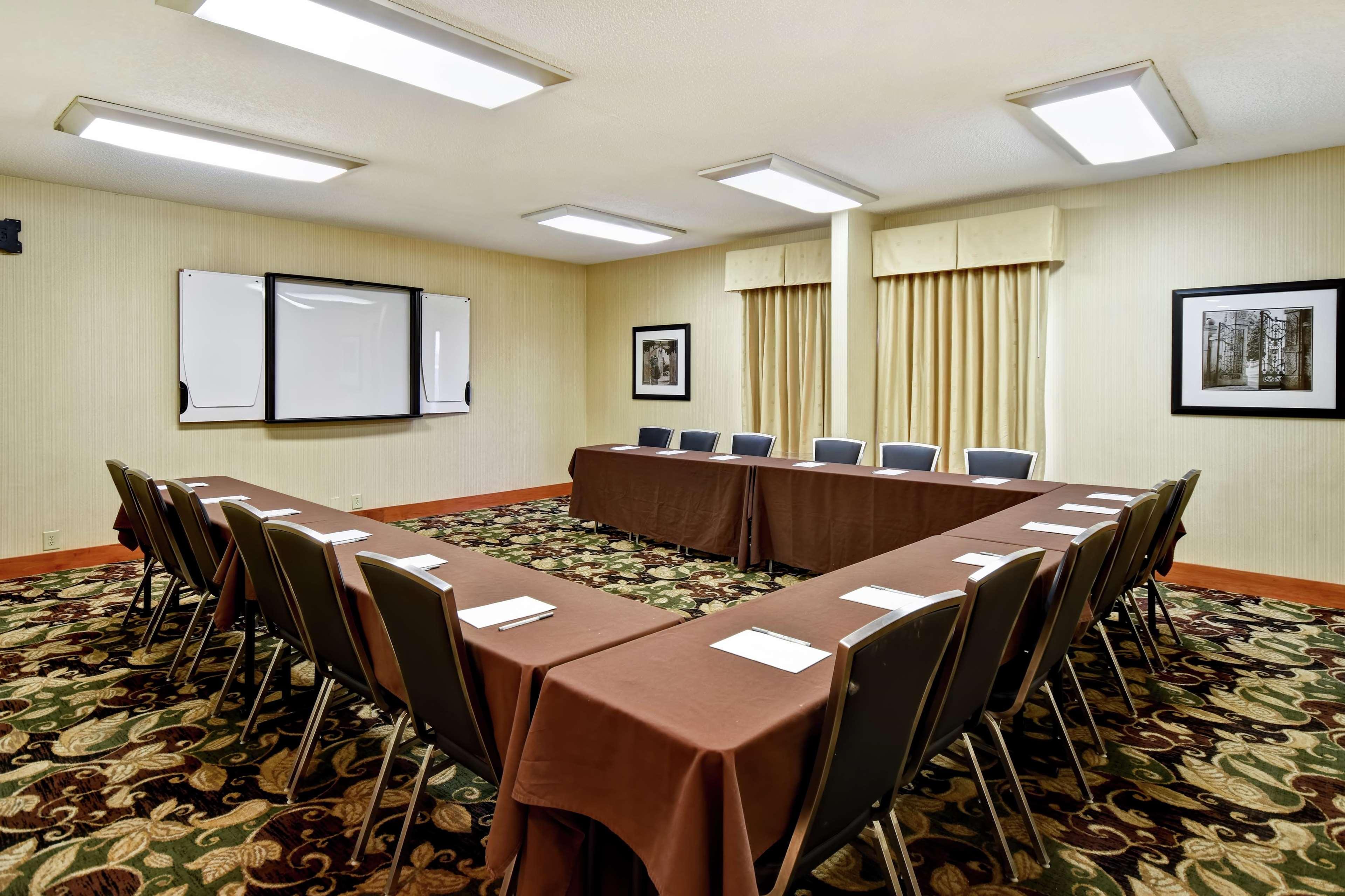 Hampton Inn St. Louis - Westport Мэриленд-Хайтс Экстерьер фото
